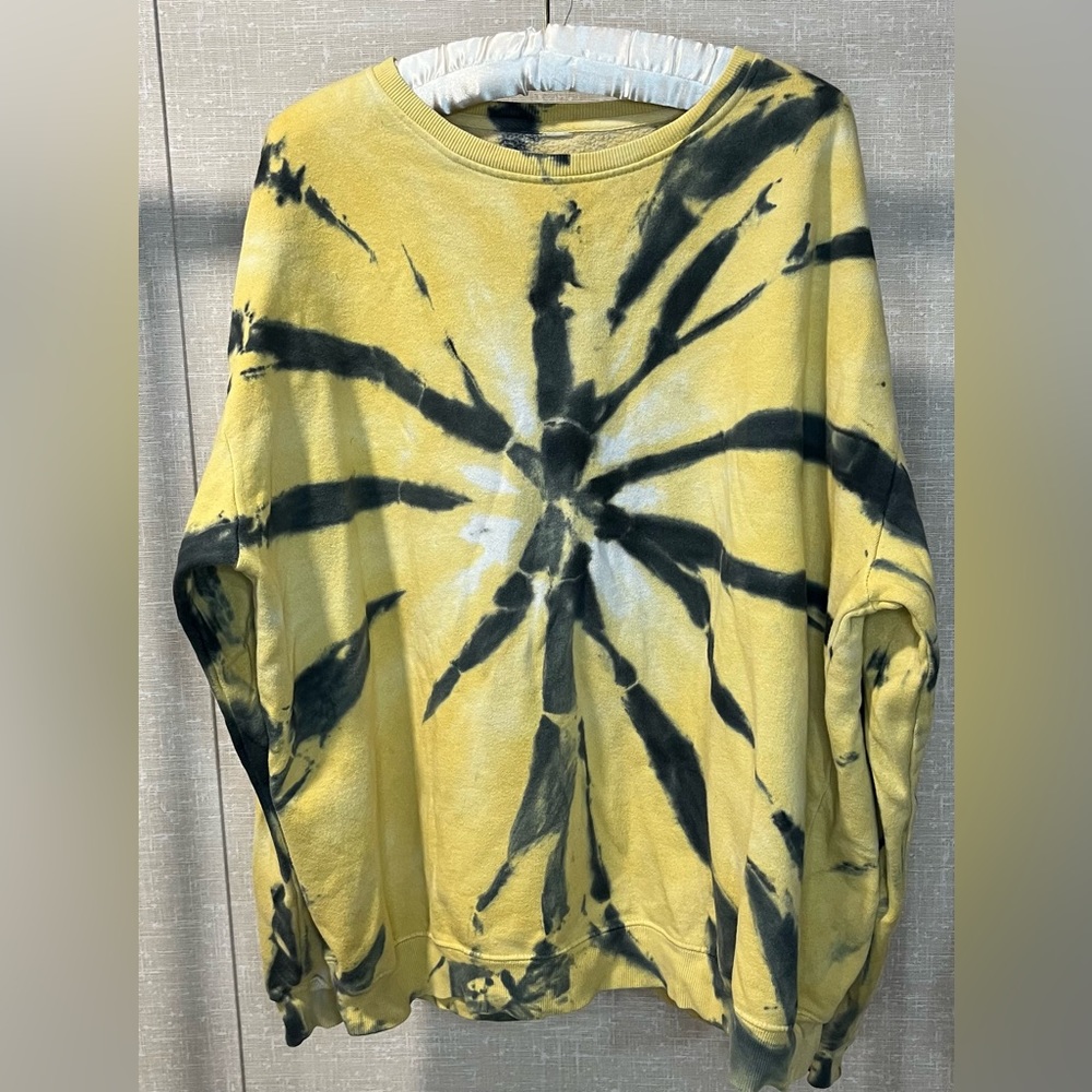 Yellow and black tie dyed sweatshirt